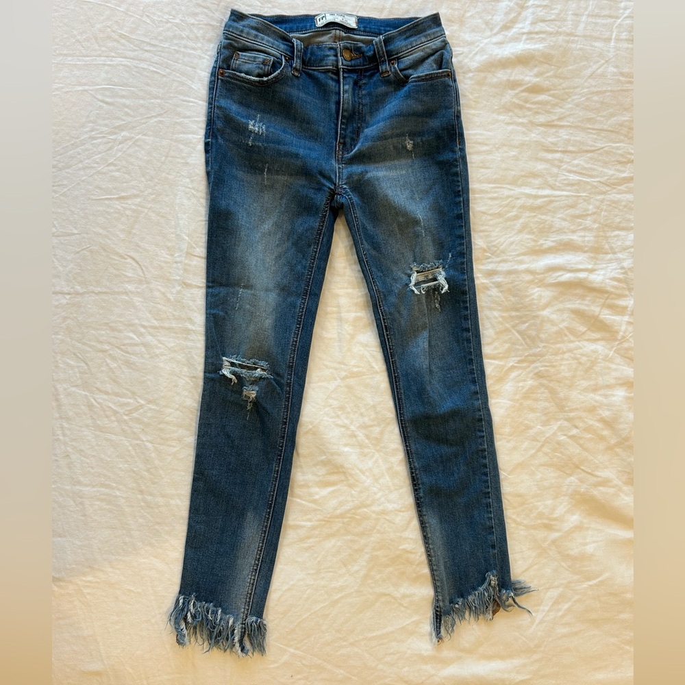 Free People Distressed Ankle Jeans in Blue